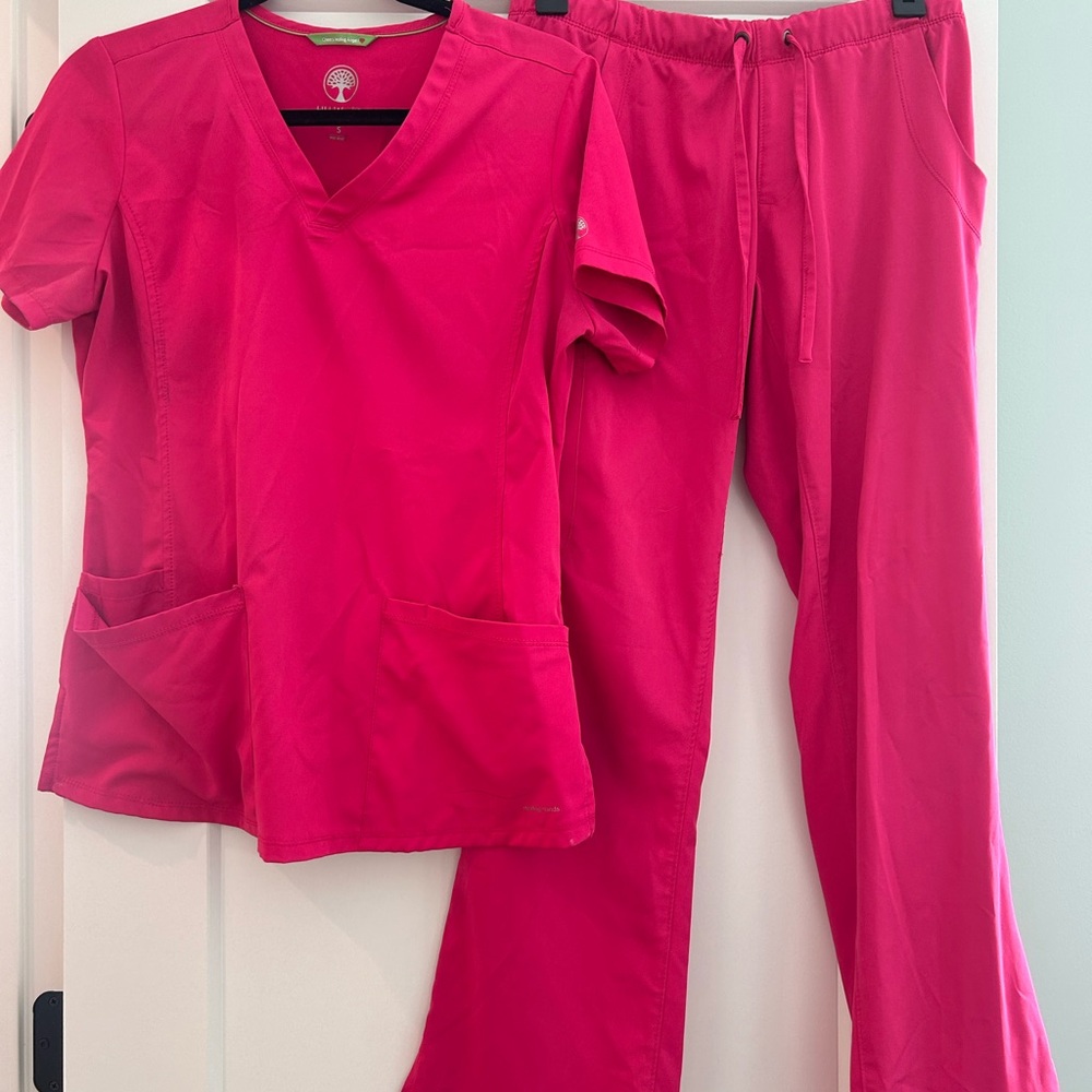 Healing Hands Vibrant Pink Scrub Set
